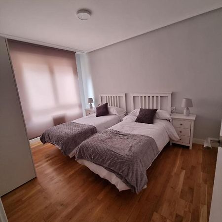 Appartamento Vivienda Silvia Renfe León Esterno foto
