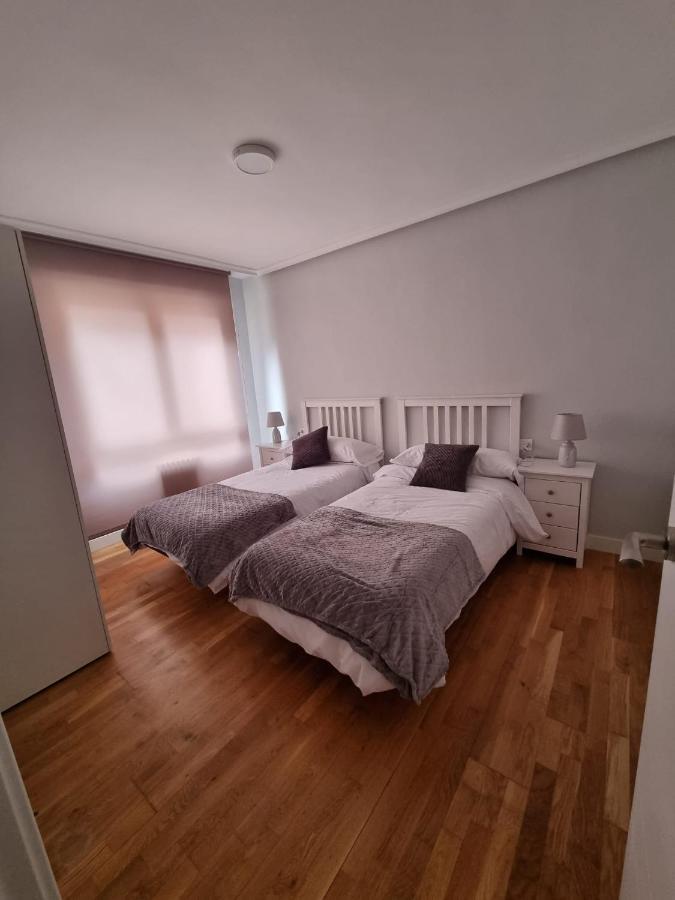 Appartamento Vivienda Silvia Renfe León Esterno foto