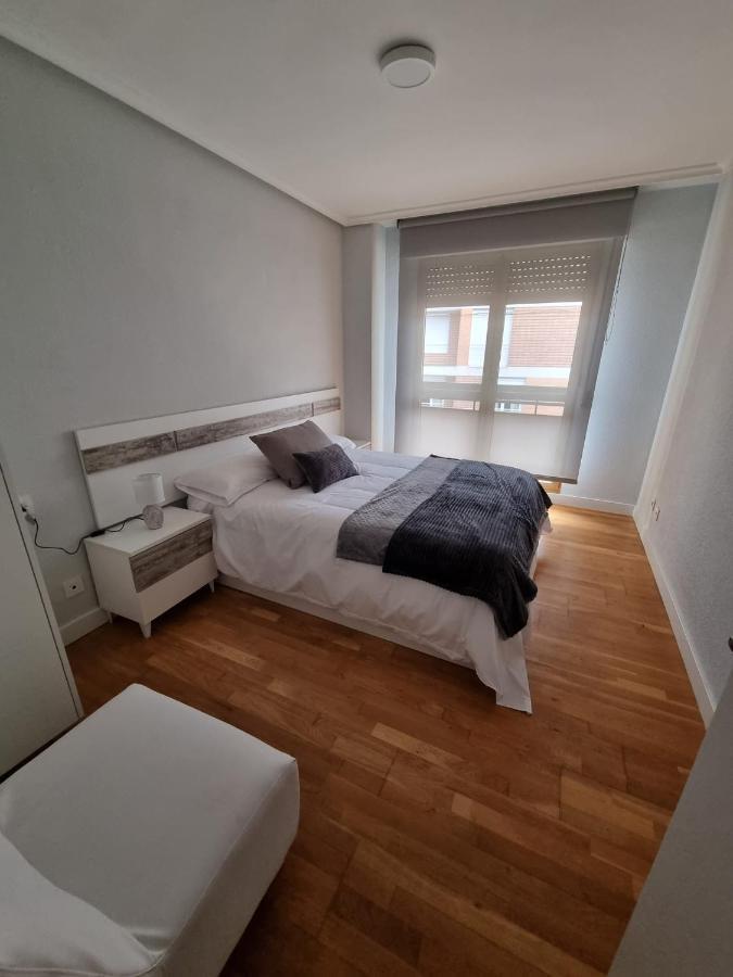 Appartamento Vivienda Silvia Renfe León Esterno foto